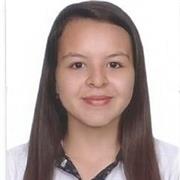 Estudiante con un ingles básico necesario para enseñar a niños de primaria